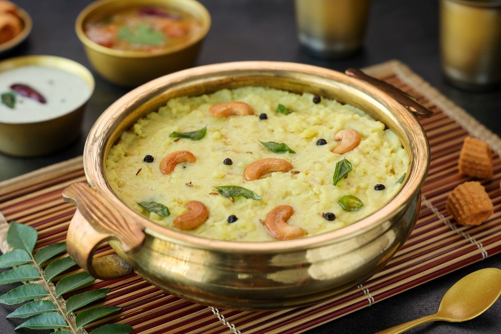 A dish containing a meal called ven pongal