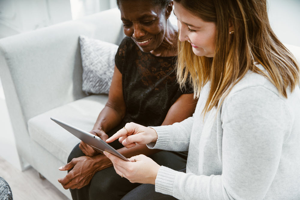 Helping a senior to use a video call device